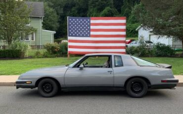 Pontiac-grand-prix-1986-grey