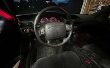 Pontiac-grand-prix-1996-red-13
