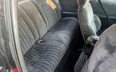 Pontiac-grand-prix-1996-red-20