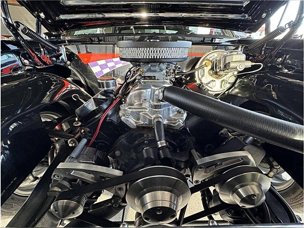 Pontiac-gto-1965-purple-14