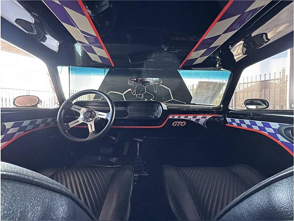 Pontiac-gto-1965-purple-22