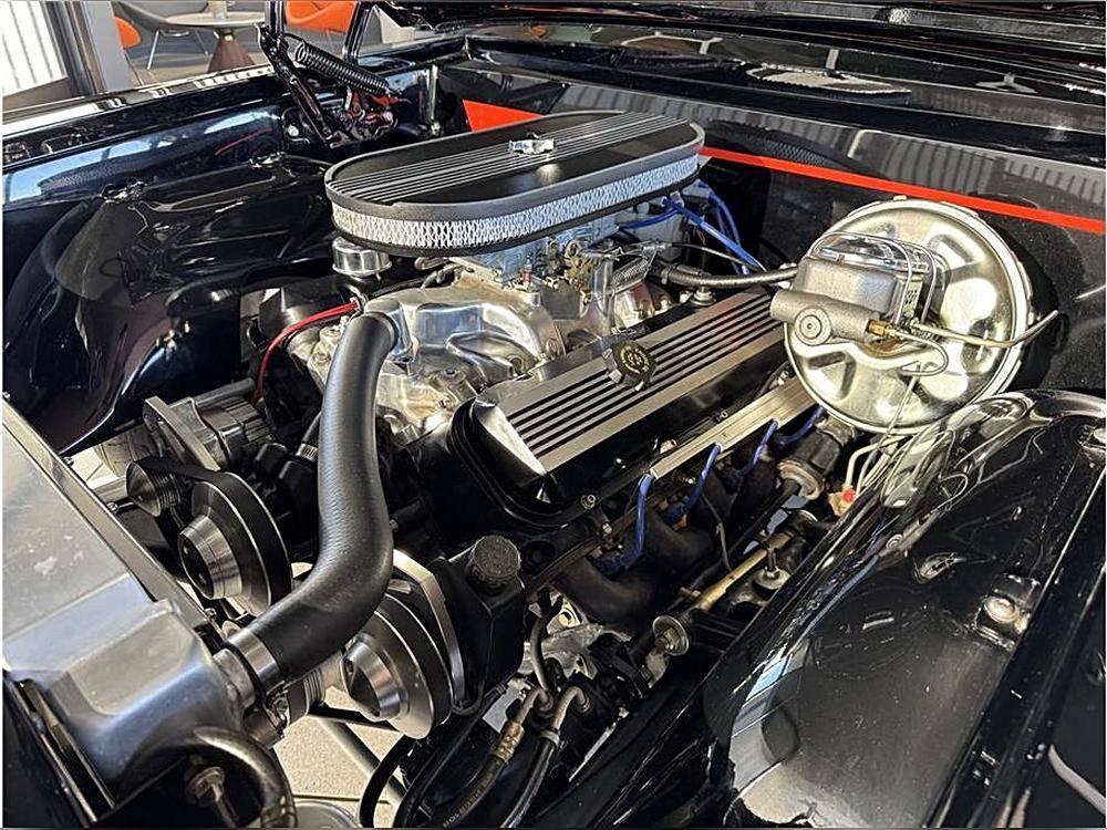 Pontiac-gto-1965-purple-26