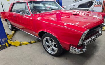 Pontiac-gto-1965-red