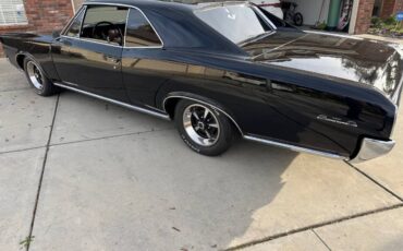 Pontiac-gto-1966-black-10