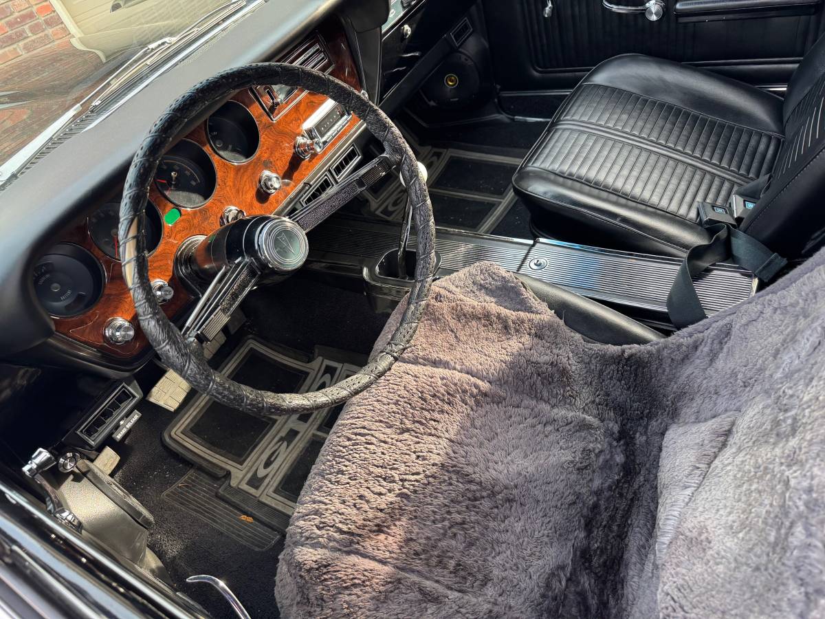 Pontiac-gto-1966-black-11