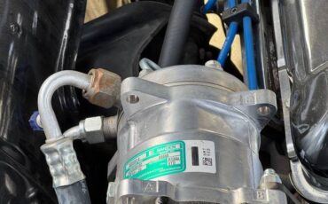 Pontiac-gto-1966-black-4