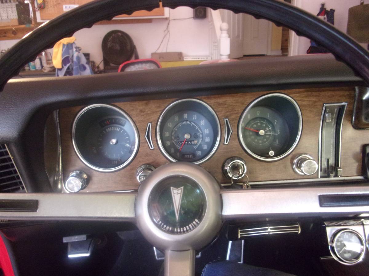 Pontiac-gto-1968-red-18