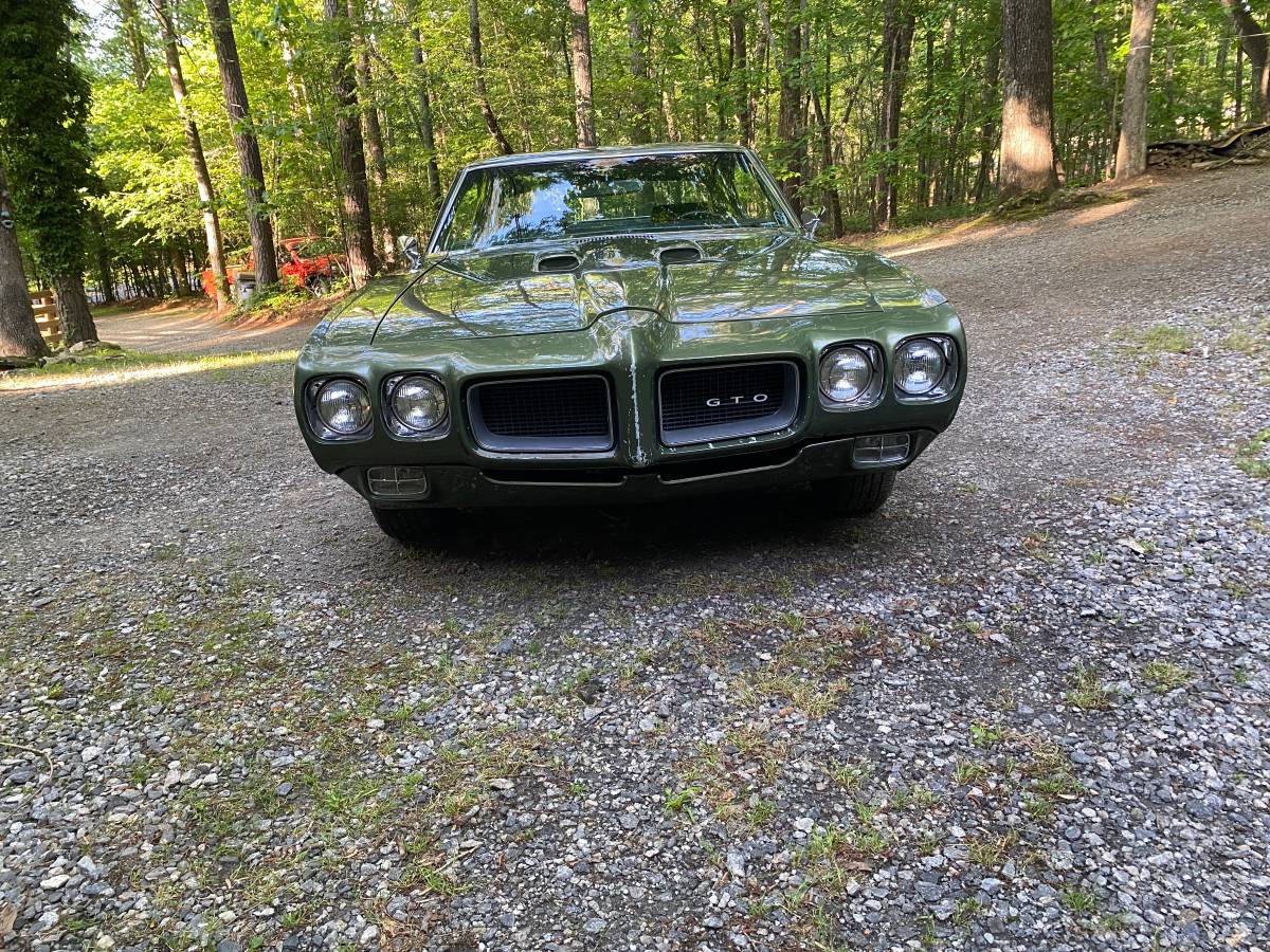 Pontiac-gto-1970-green