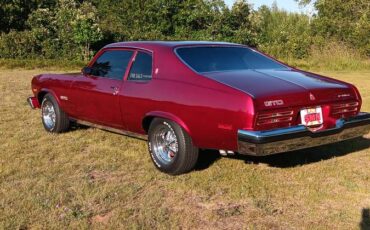 Pontiac-gto-1974-red-2