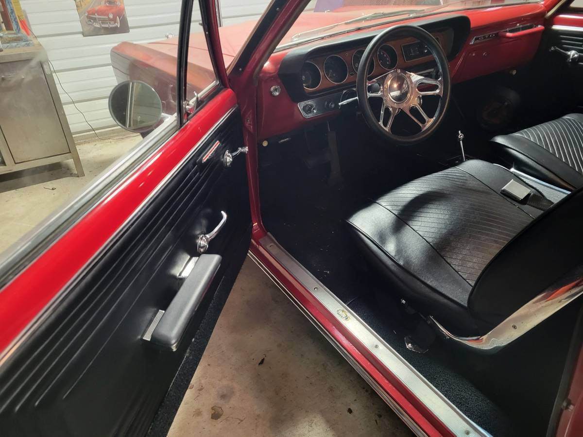 Pontiac-gto-clone-1965-red-11