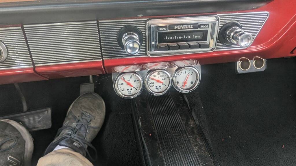Pontiac-gto-clone-1965-red-13