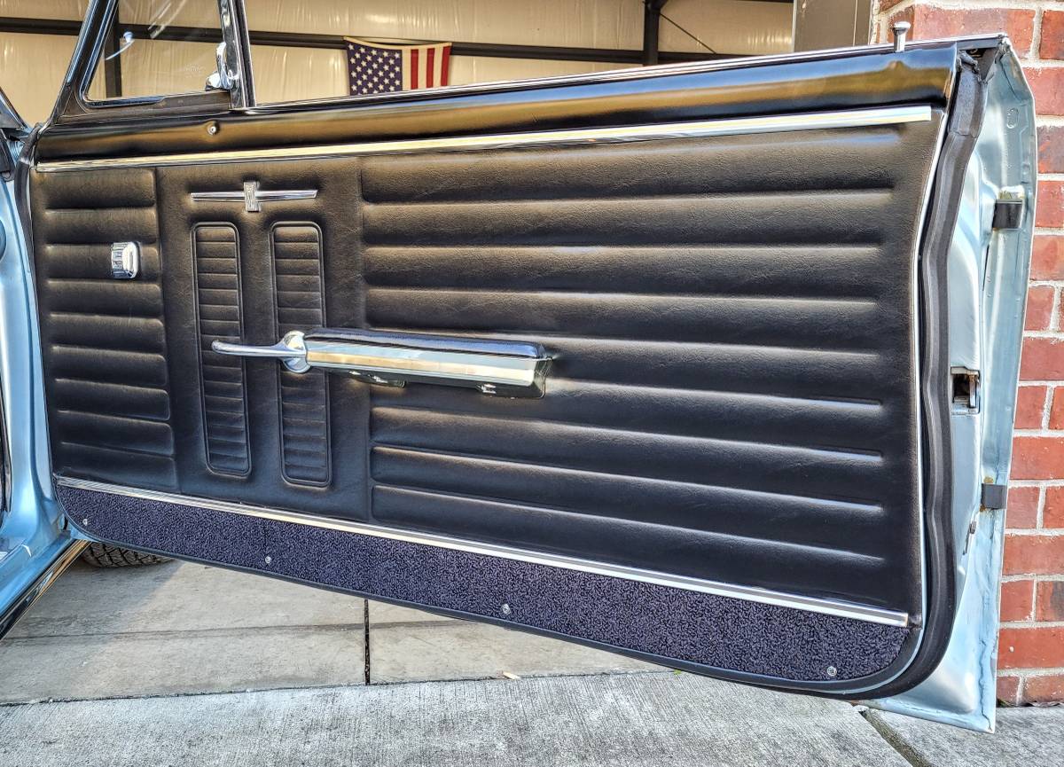 Pontiac-gto-convertible-1964-4