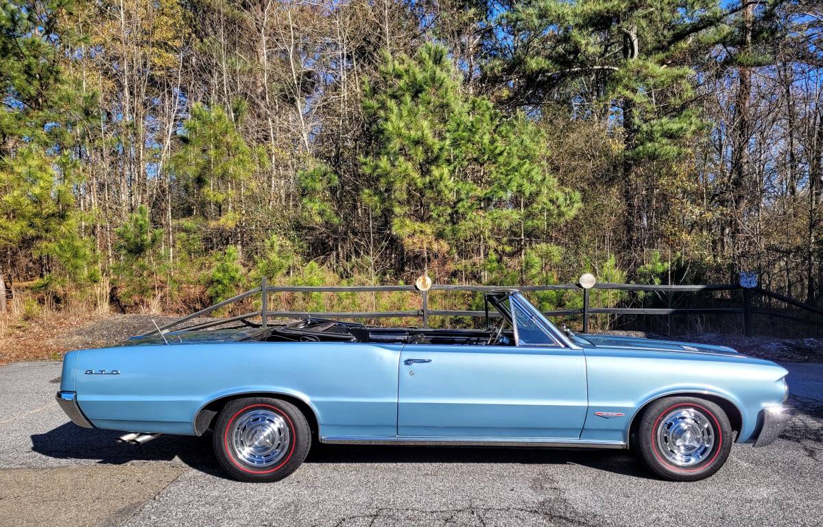 Pontiac-gto-convertible-1964-6