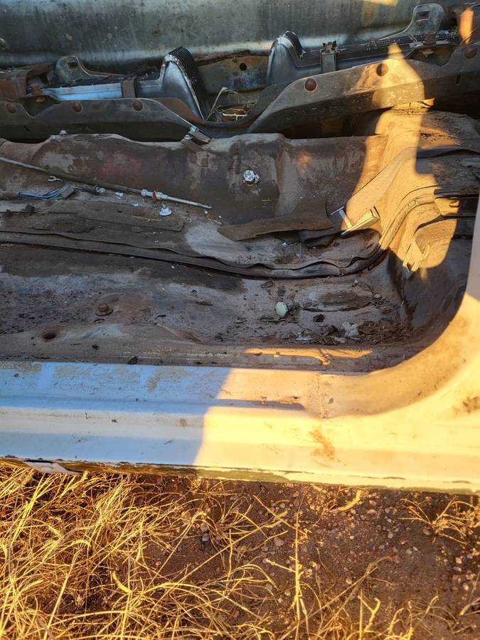 Pontiac-lemans-1968-grey-11