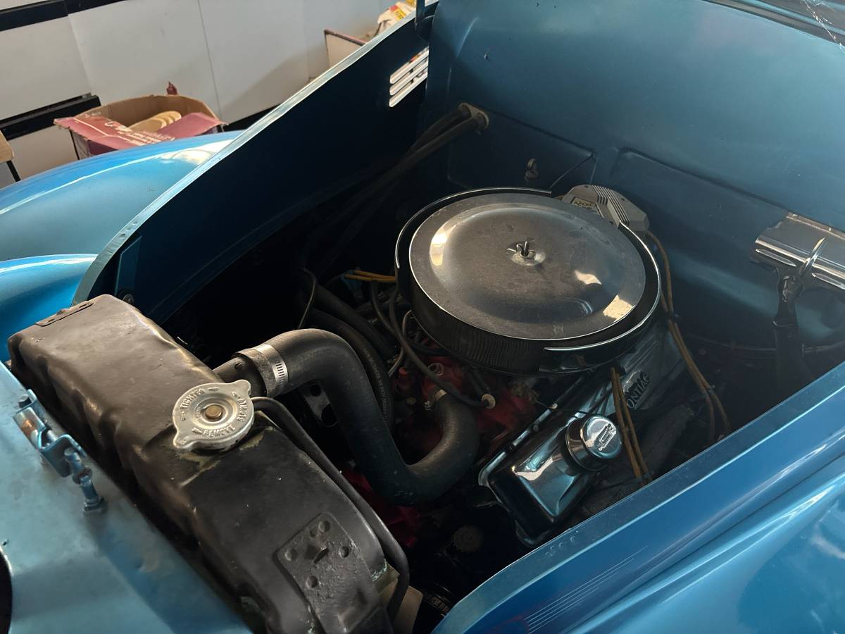 Pontiac-sedan-1939-blue-5