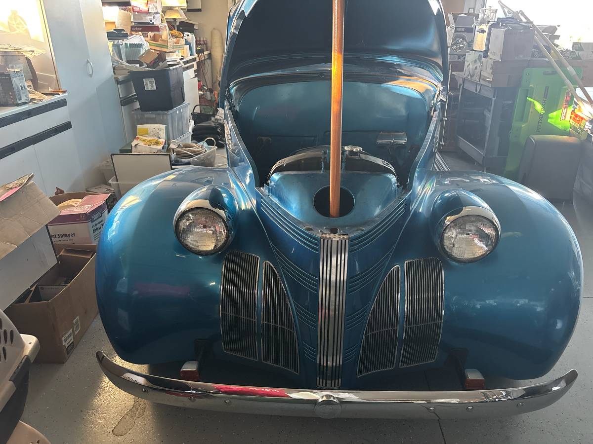 Pontiac-sedan-1939-blue-6