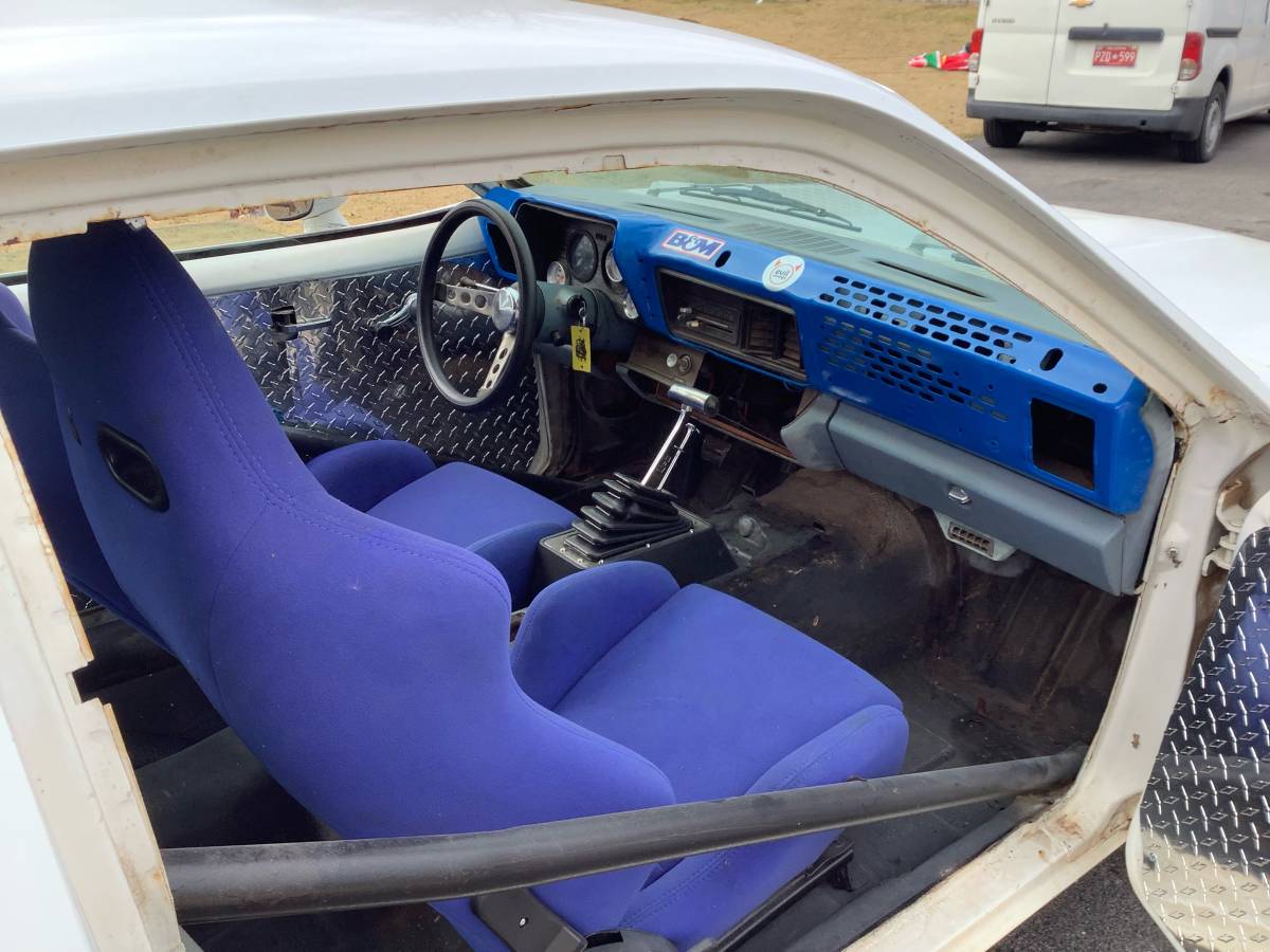 Pontiac-sunbird-1979-white-8