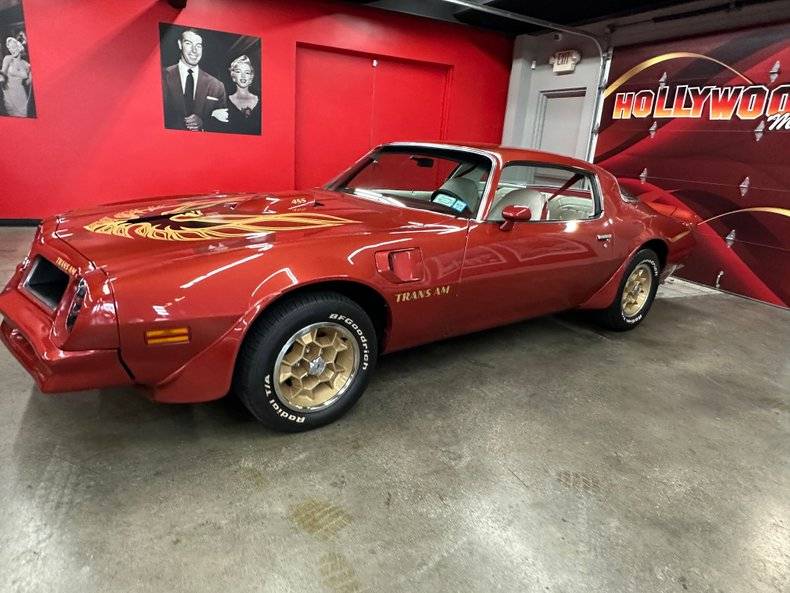 Pontiac-trans-am-1976-red-13