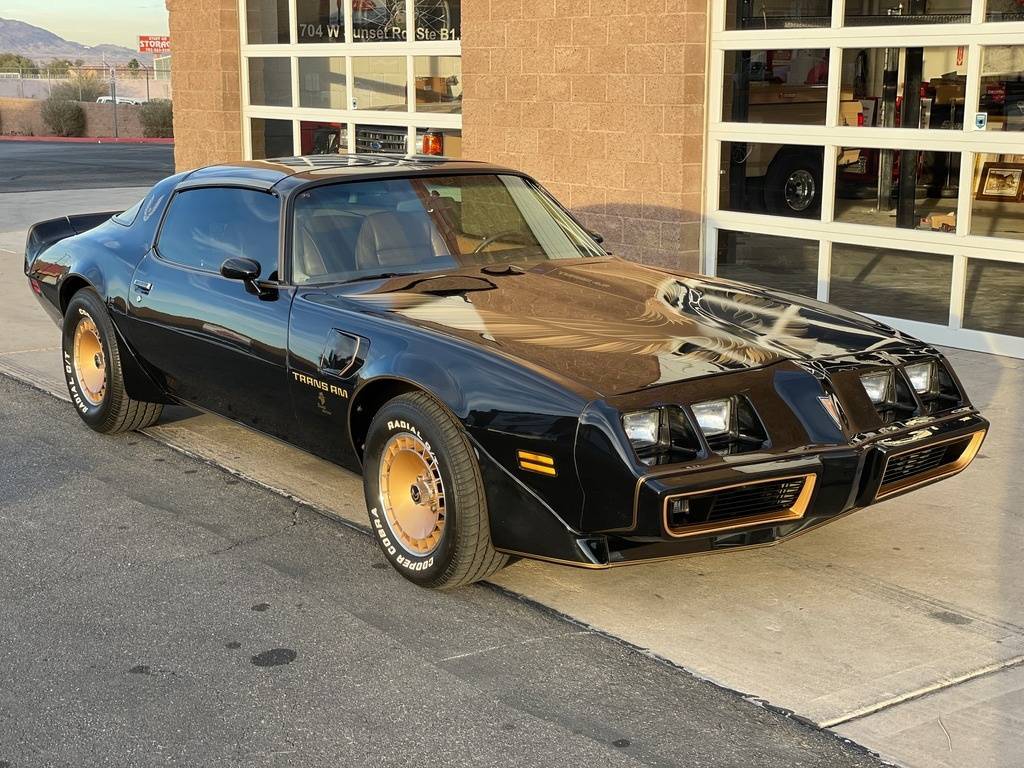 Pontiac-trans-am-1981-black-50
