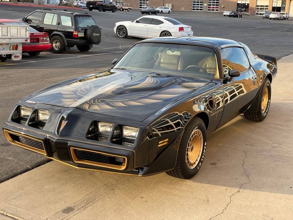 Pontiac-trans-am-1981-black-79