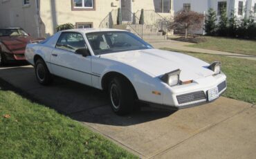 Pontiac-trans-am-1983-6