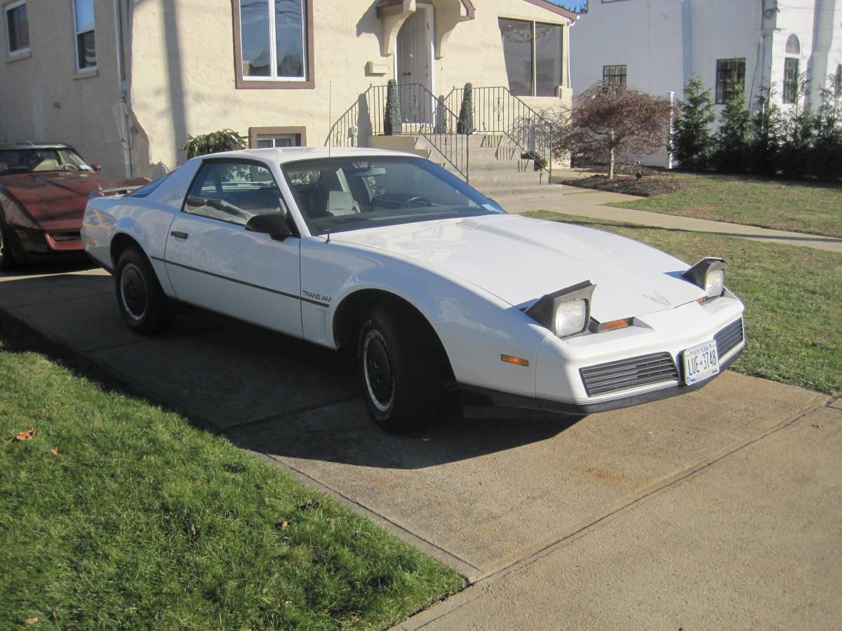 Pontiac-trans-am-1983-6