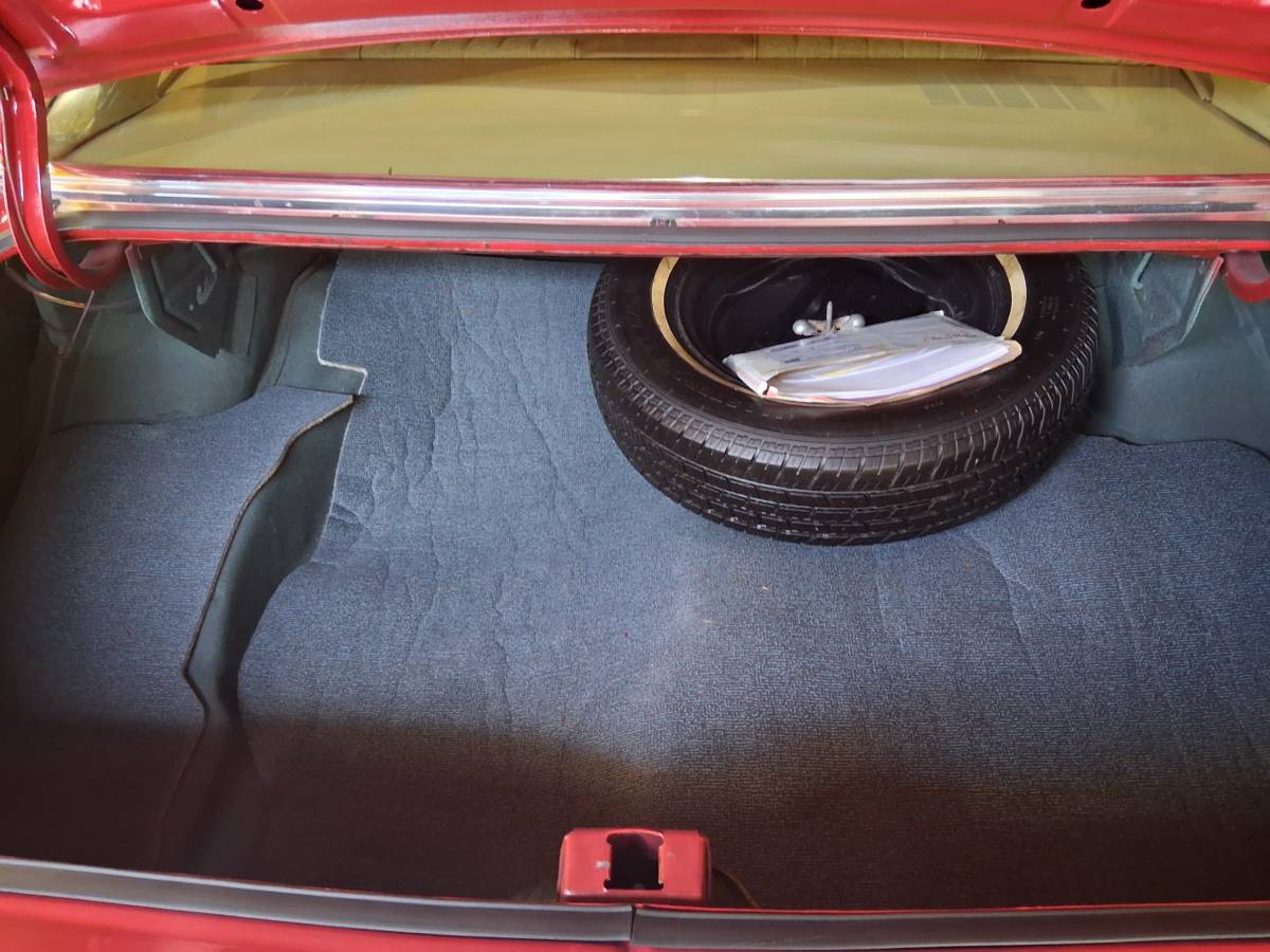 Pontiac-ventura-1976-red-2