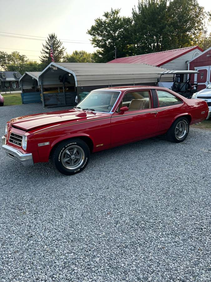 Pontiac-ventura-1976-red