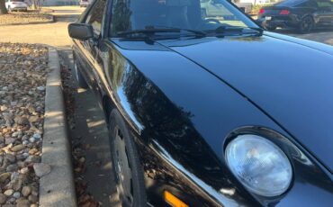 Porsche-1987-black-4