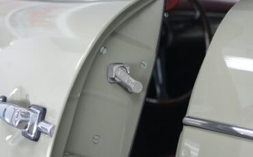 Porsche-356a-1957-Stone-Gray-Ox-Blood-Red-15