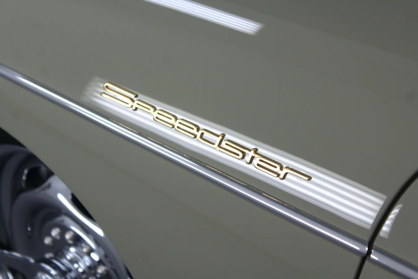 Porsche-356a-1957-Stone-Gray-Ox-Blood-Red-3