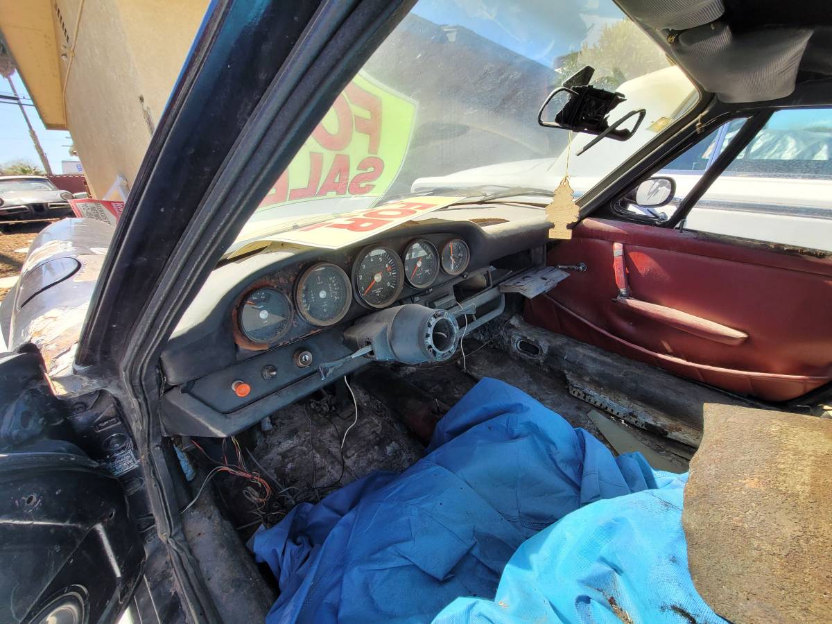 Porsche-911-1966-purple-1