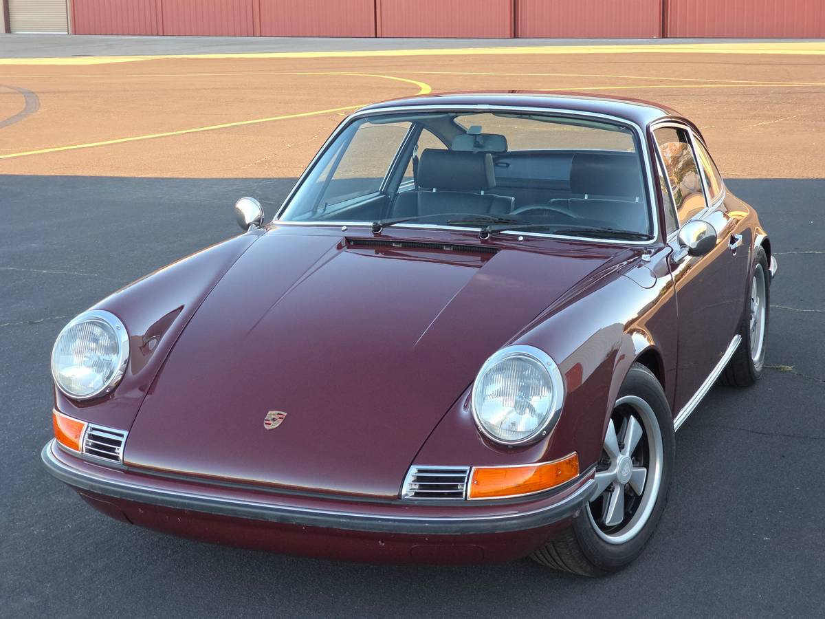 Porsche-911-1969-1