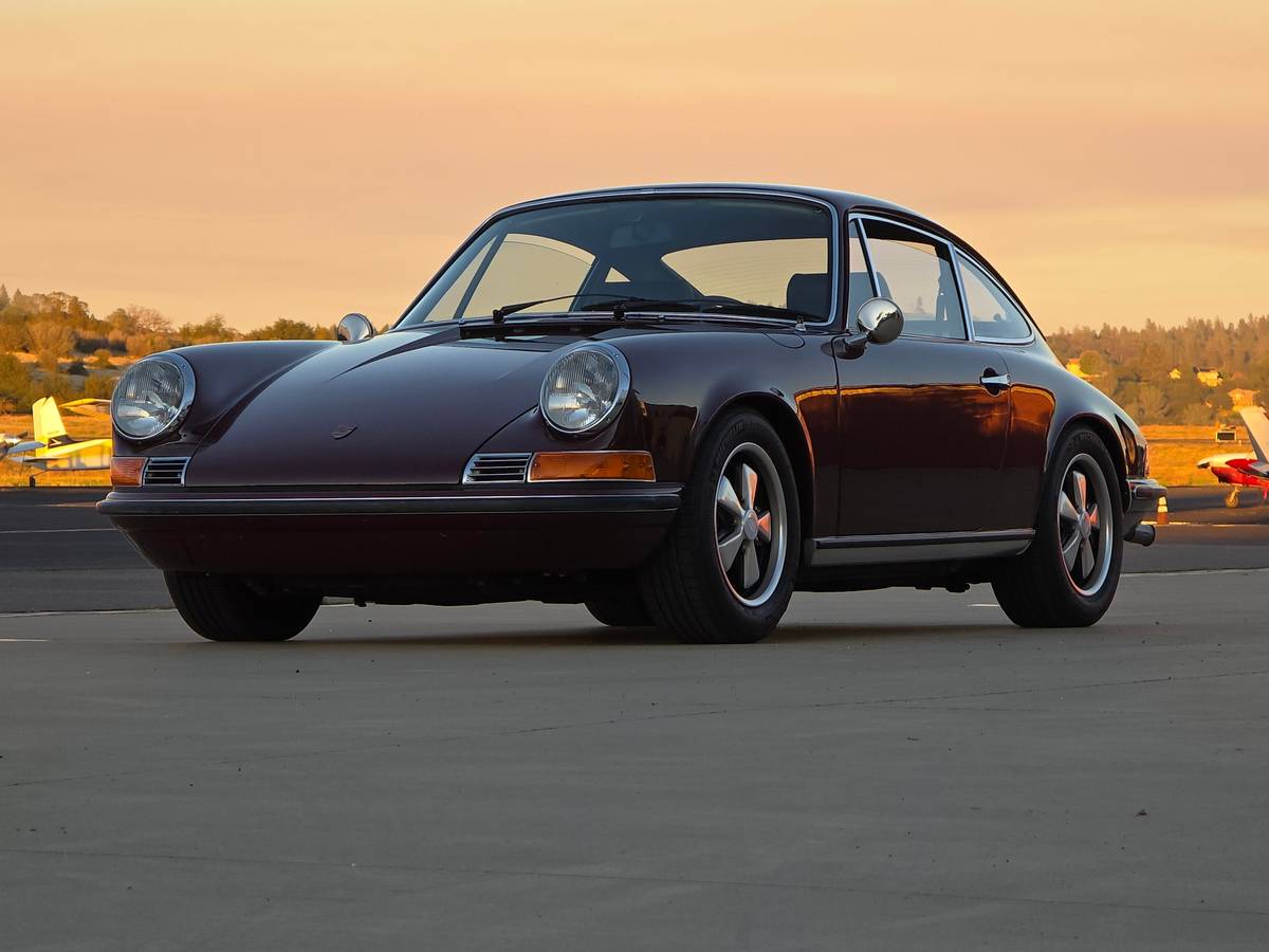 Porsche-911-1969-2