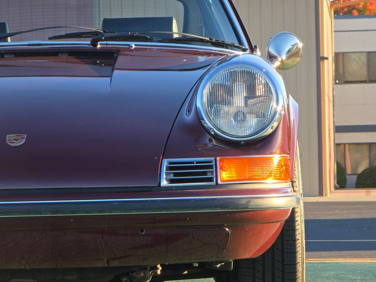 Porsche-911-1969-8
