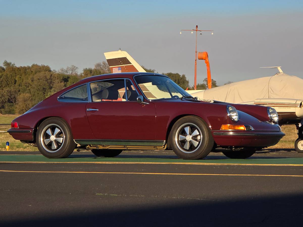 Porsche-911-1969-9
