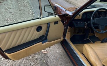 Porsche-911-1977-Bitter-Chocolate-Tan-15