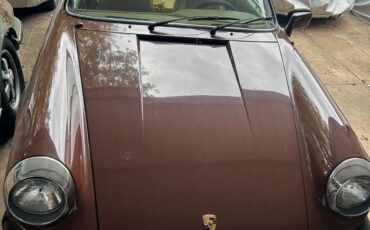 Porsche-911-1977-Bitter-Chocolate-Tan-5