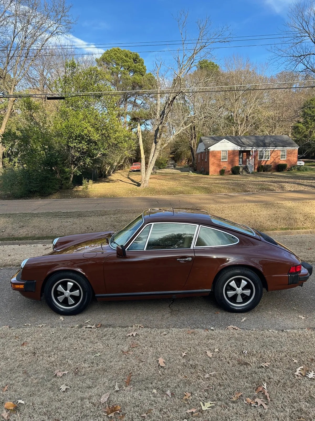 Porsche-911-1977-Bitter-Chocolate-Tan-7