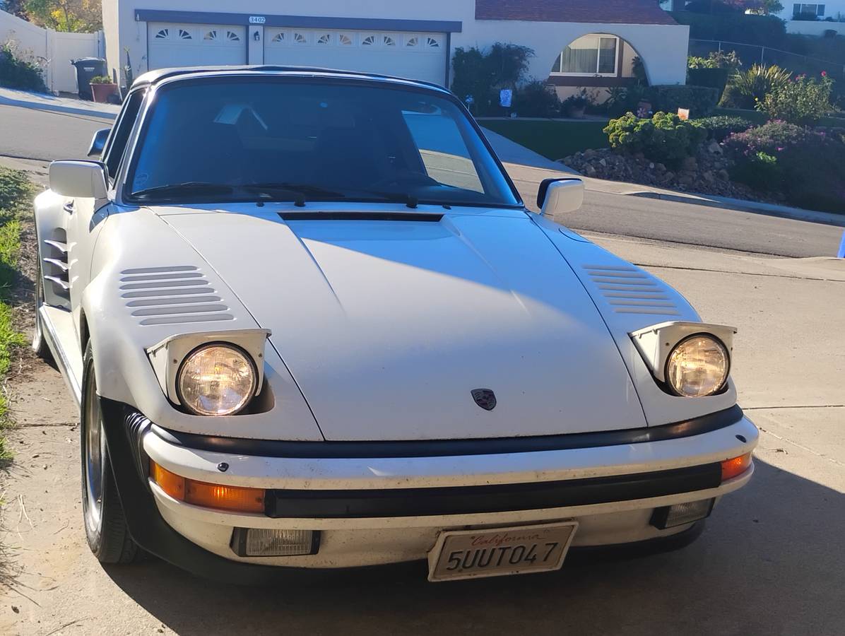 Porsche-911-carrera-1985-white-3
