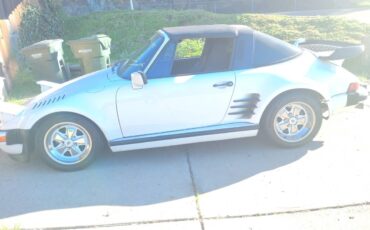 Porsche-911-carrera-1985-white
