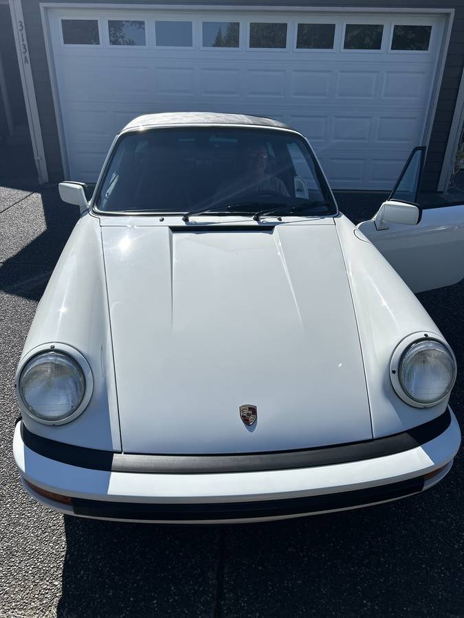 Porsche-911-carrera-1987-white-10