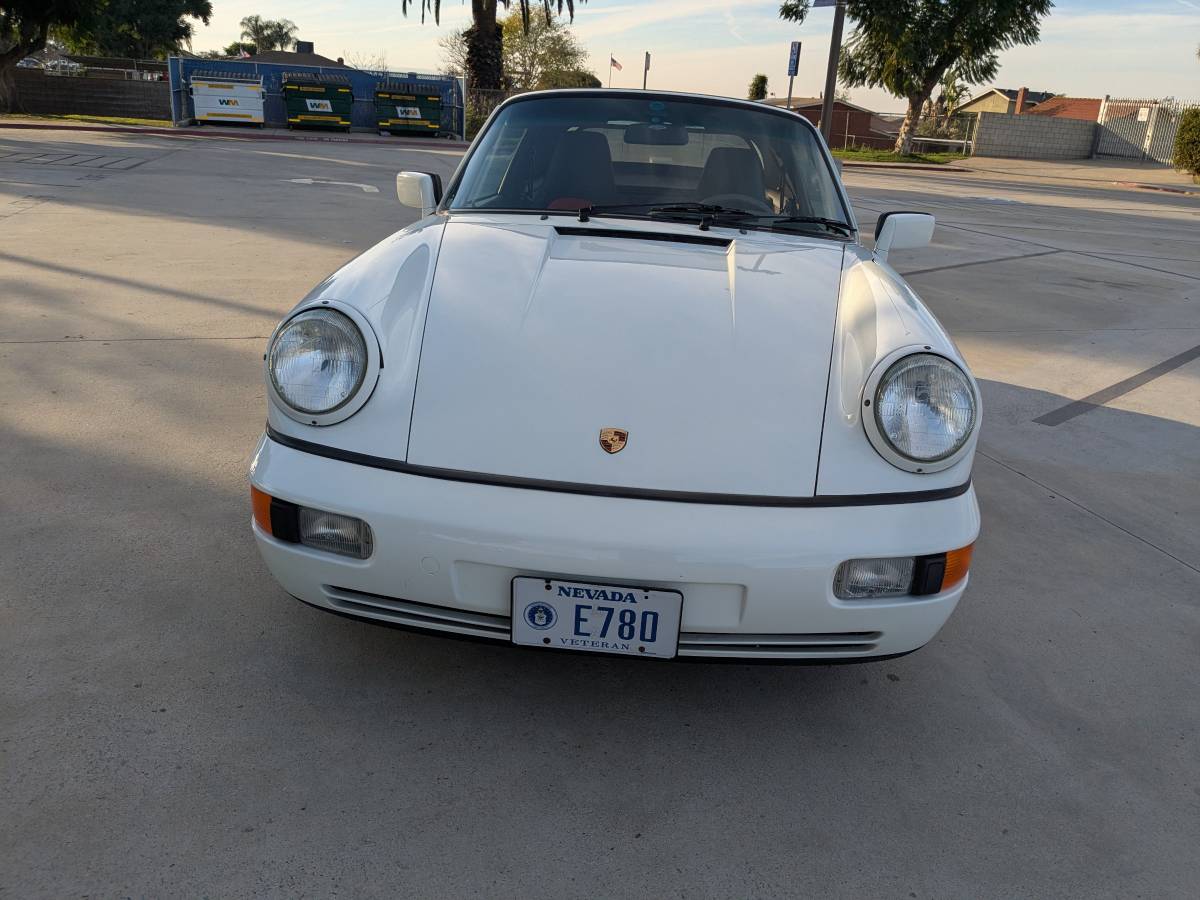 Porsche-911-carrera-4-1991-white-19