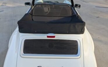 Porsche-911-carrera-4-1991-white-8
