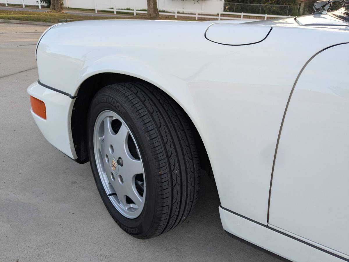 Porsche-911-carrera-4-1991-white-9