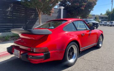 Porsche-911-turbo-1985-red-15