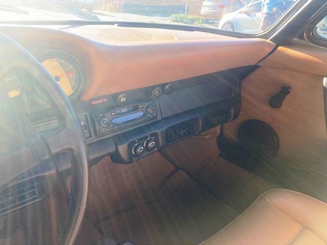 Porsche-911s-1975-green-3