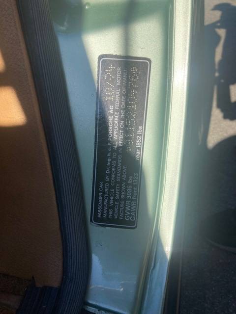 Porsche-911s-1975-green-7