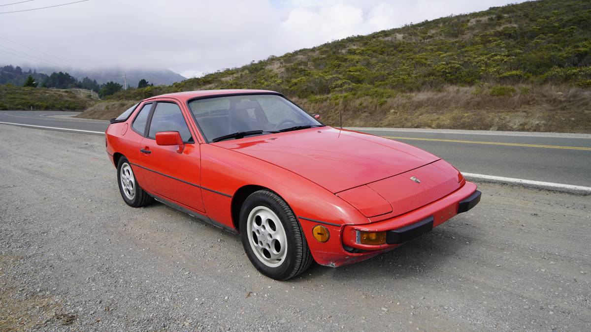 Porsche-924s-1987