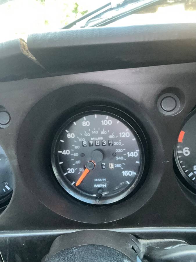 Porsche-924s-1988-12